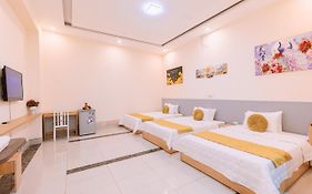 Golden Diamond Hotel